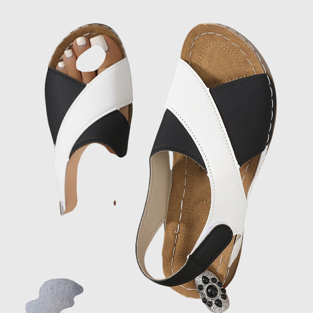 Ainsley - Women&