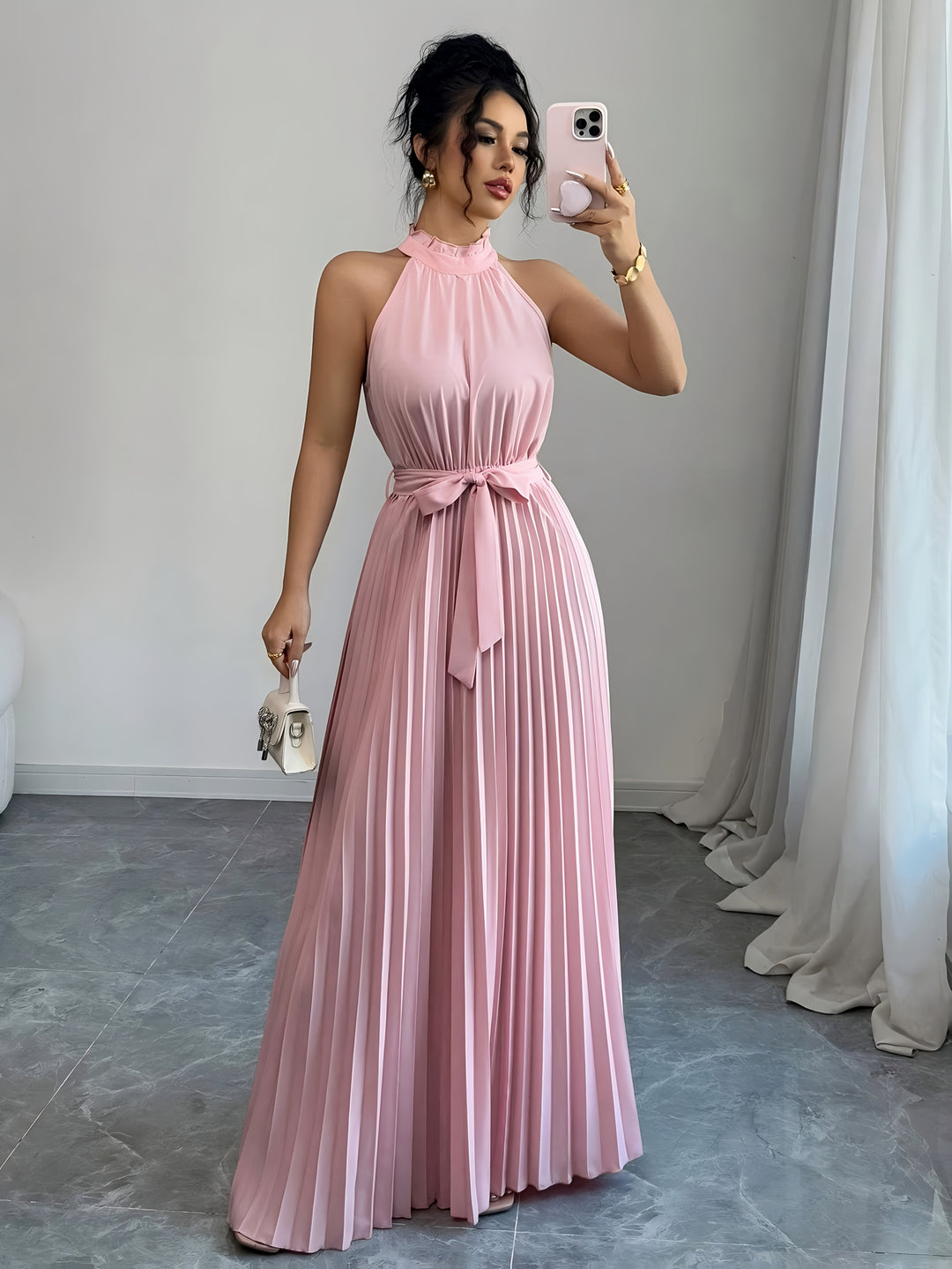 Rose - Sleeveless Pleated Waist-cinching Maxi Dress