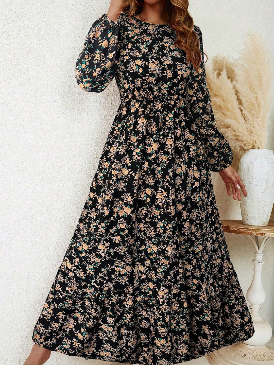 Flora - Chic Floral Print Smocked Waist Maxi Dress