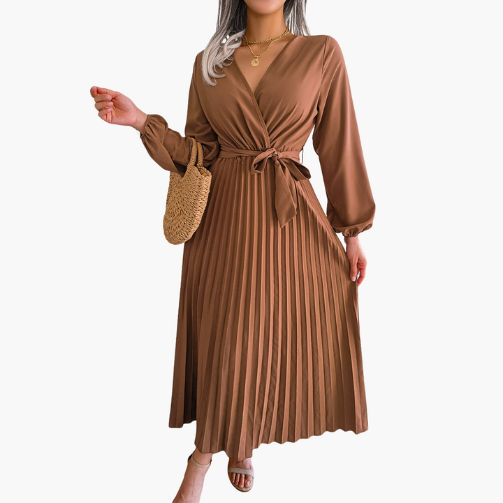 Laura - Women&