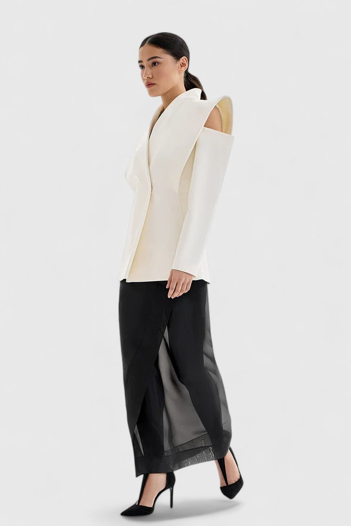 Valeria - Elegant White Blazer