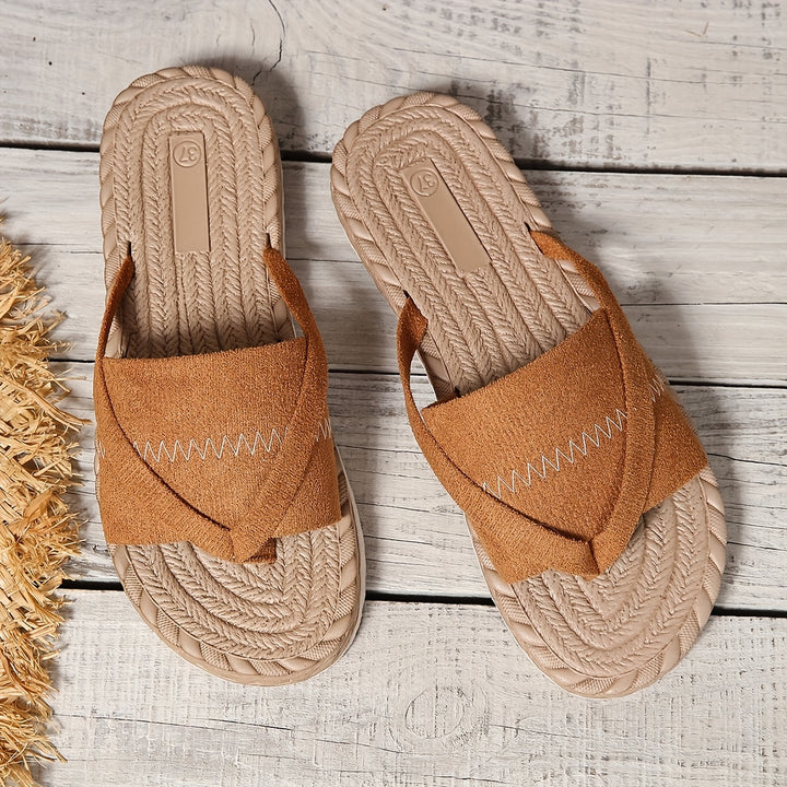 Linda - Stylish Women&