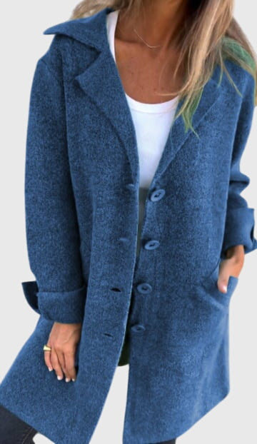 Lisa - Chic Blazer With Buttons
