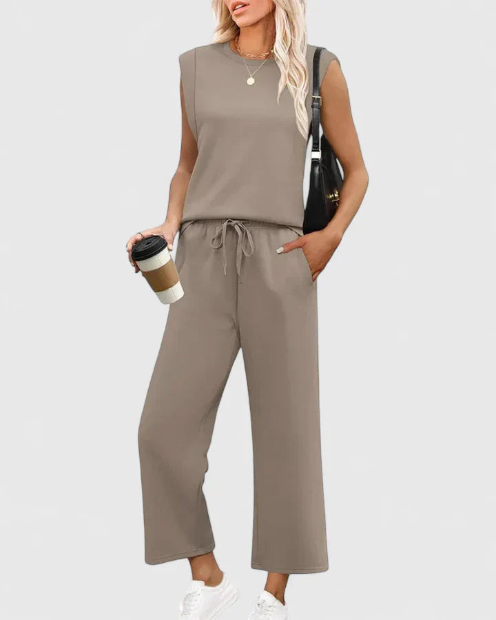 Olyzette - Comfortable Two-Piece Spring Set