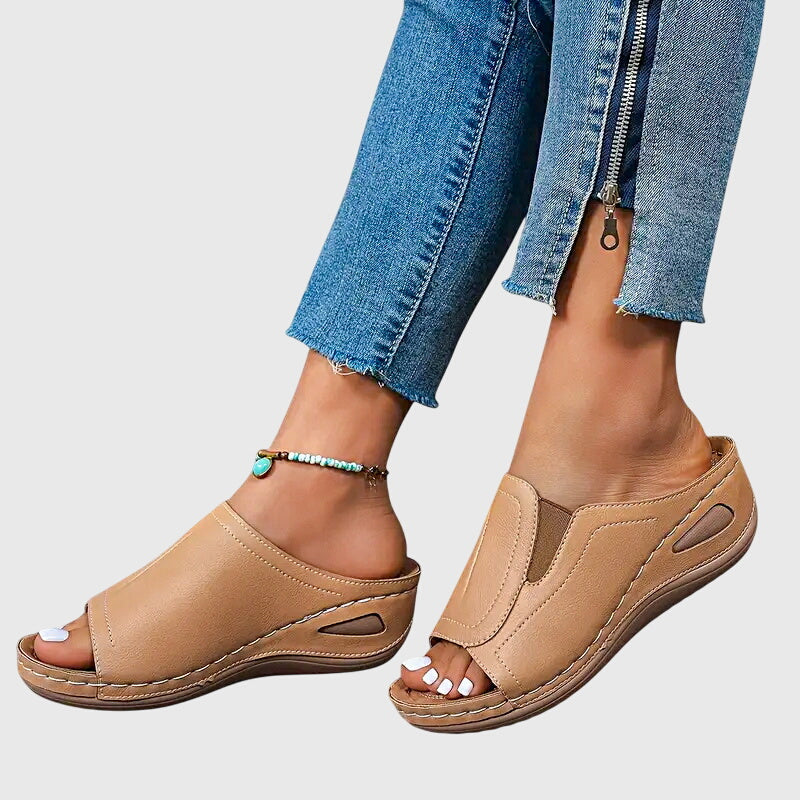 Aretha - Elegant Orthopedic Sandals