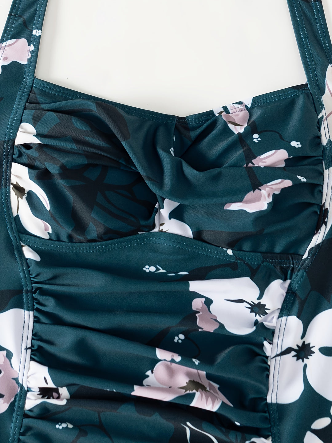 Holly - Women&