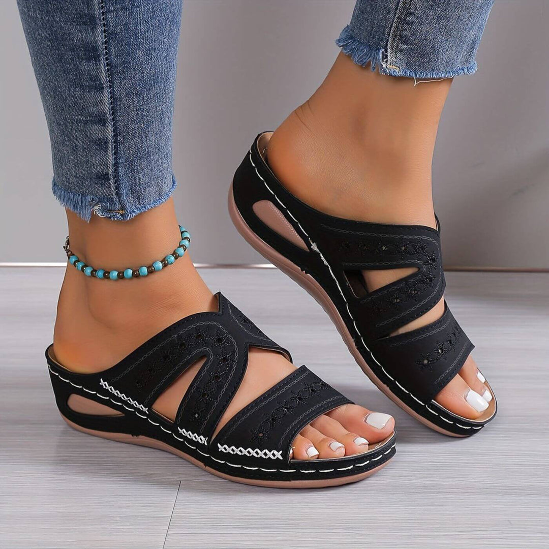 Soleva - Slip-Resistant Orthopedic Sandals