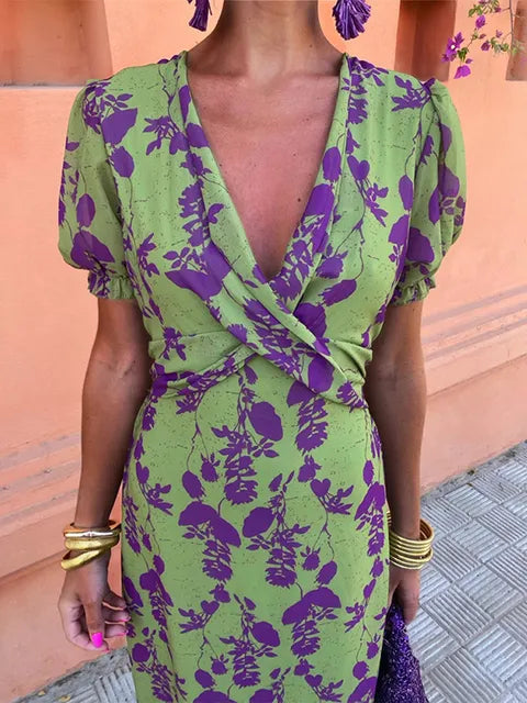 Kiera - Sophisticated Floral Summer Dress