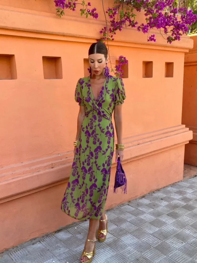Kiera - Sophisticated Floral Summer Dress