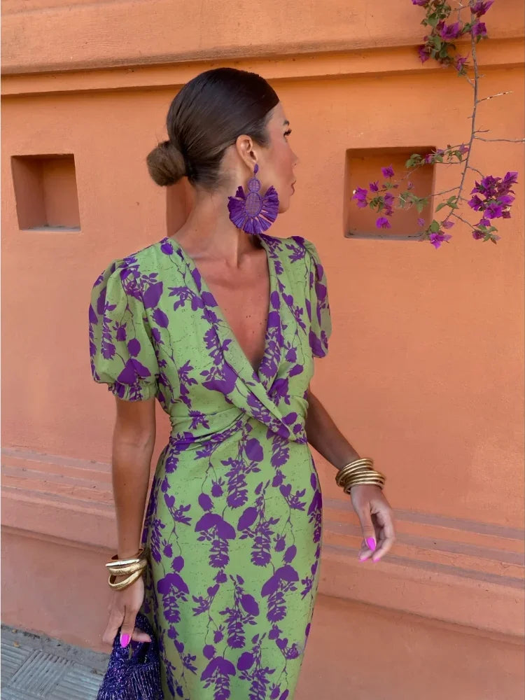 Kiera - Sophisticated Floral Summer Dress