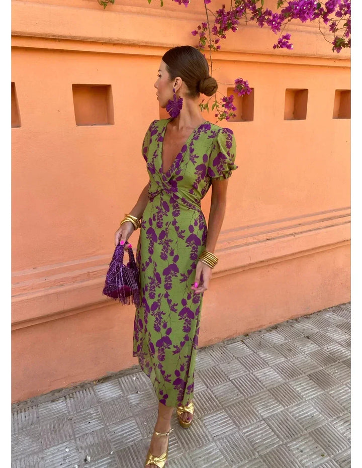Kiera - Sophisticated Floral Summer Dress