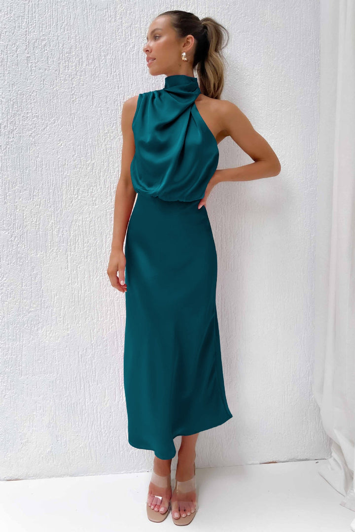 Mariana - Elegant Halter Formal Maxi Dress