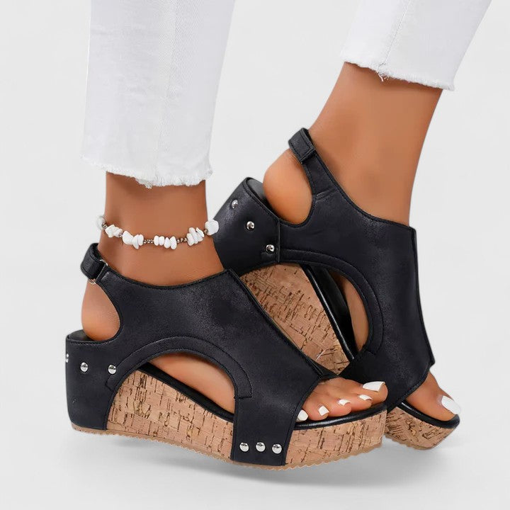 Jolyna - Women&