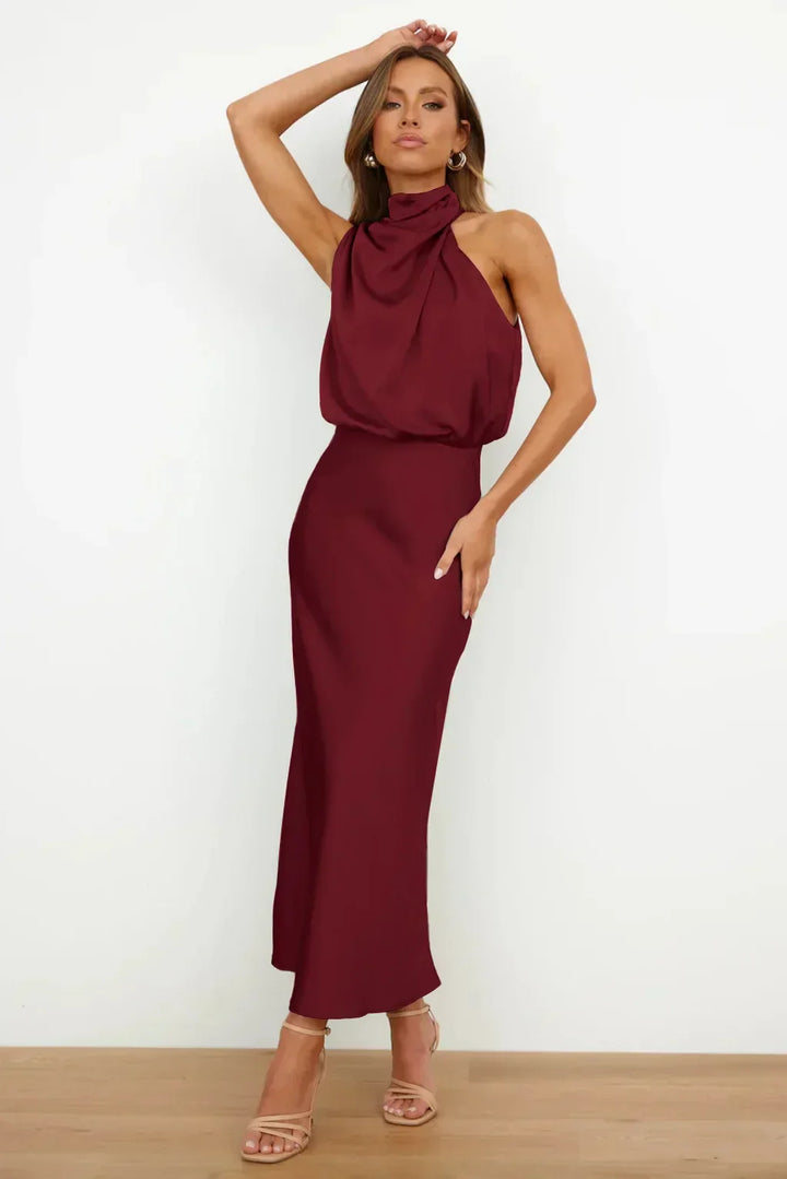 Mariana - Elegant Halter Formal Maxi Dress