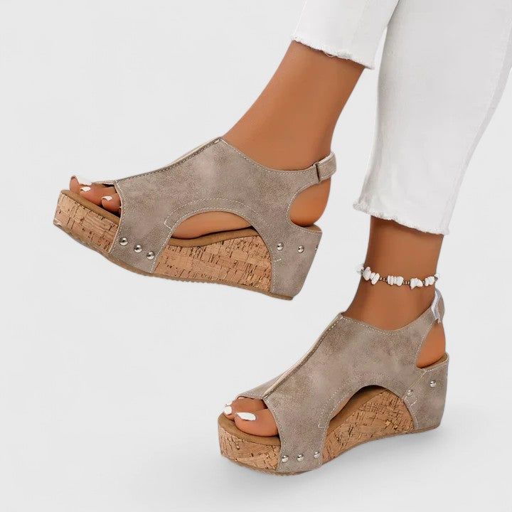 Jolyna - Women&