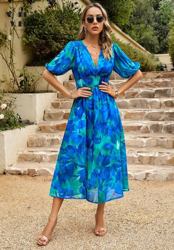 Monica - Elegant Flattering Floral Dress