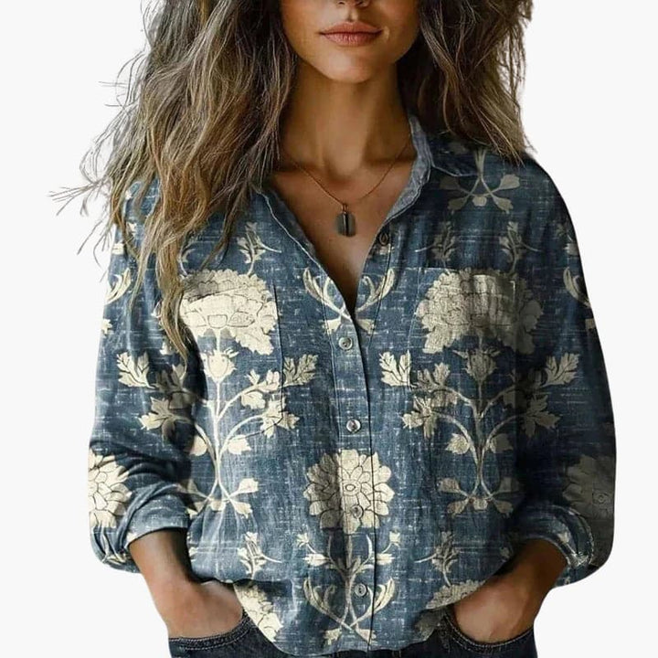 Vera - Women’s Classic Collared Long Sleeve Shirt