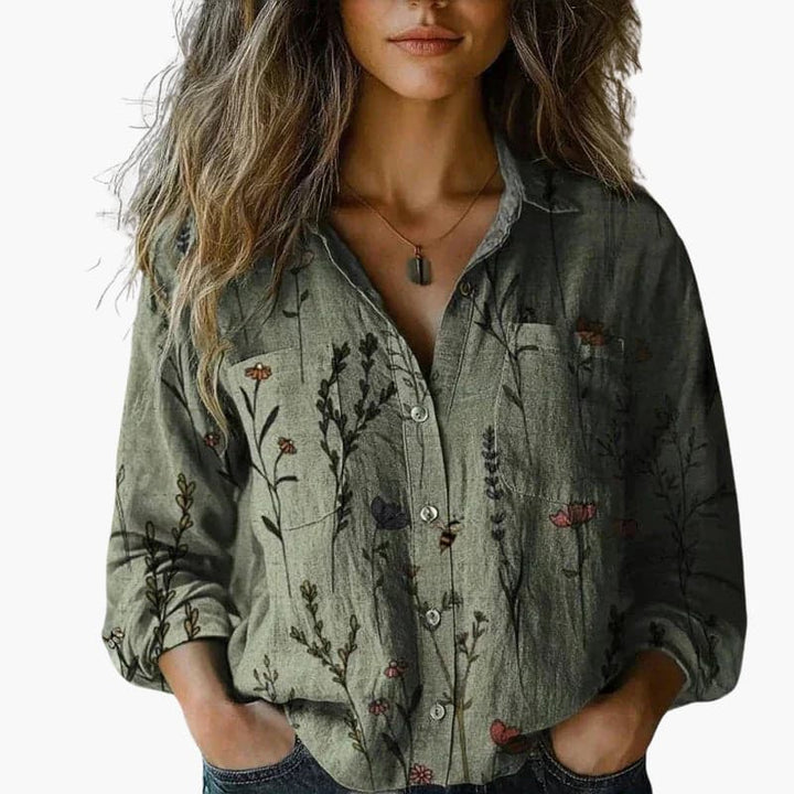 Vera - Women’s Classic Collared Long Sleeve Shirt