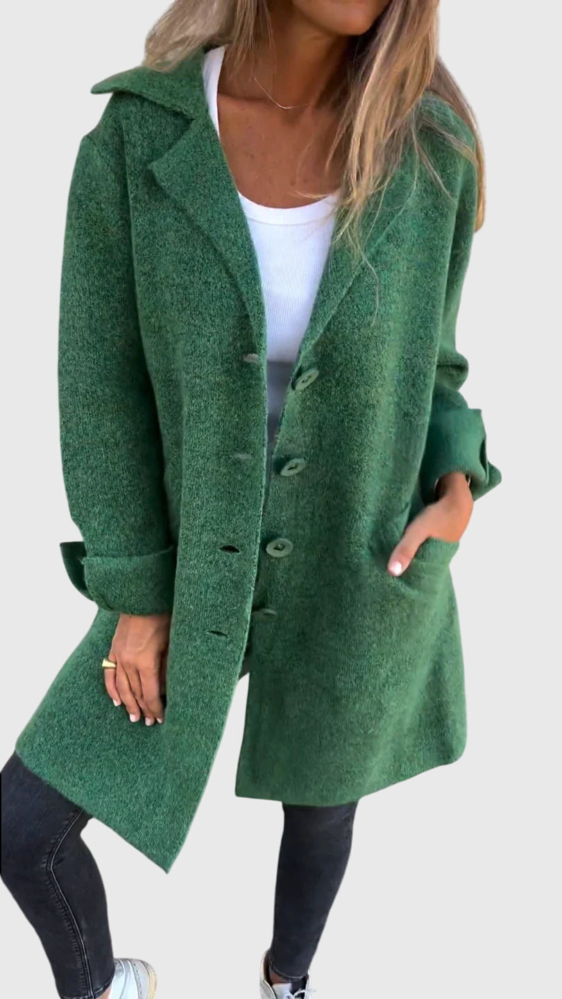 Lisa - Chic Blazer With Buttons
