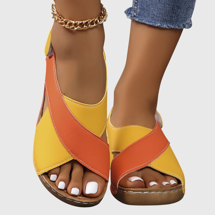 Ainsley - Women&