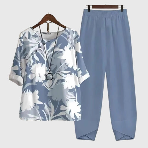 Alessia - Comfortable Two Piece Summer Set