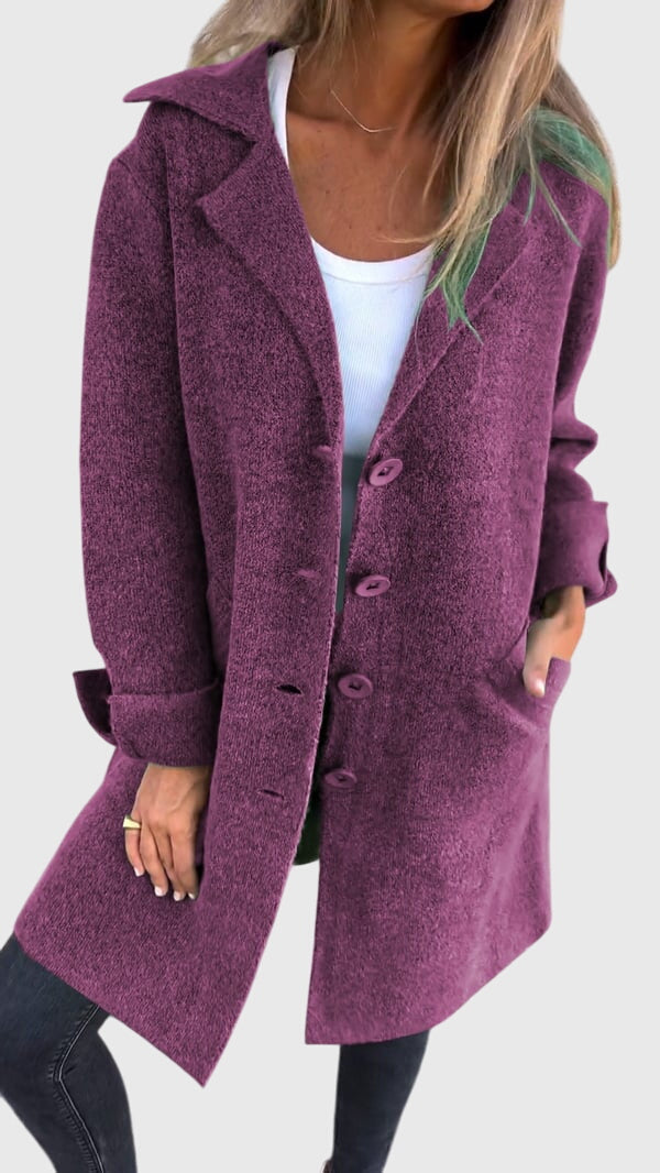 Lisa - Chic Blazer With Buttons