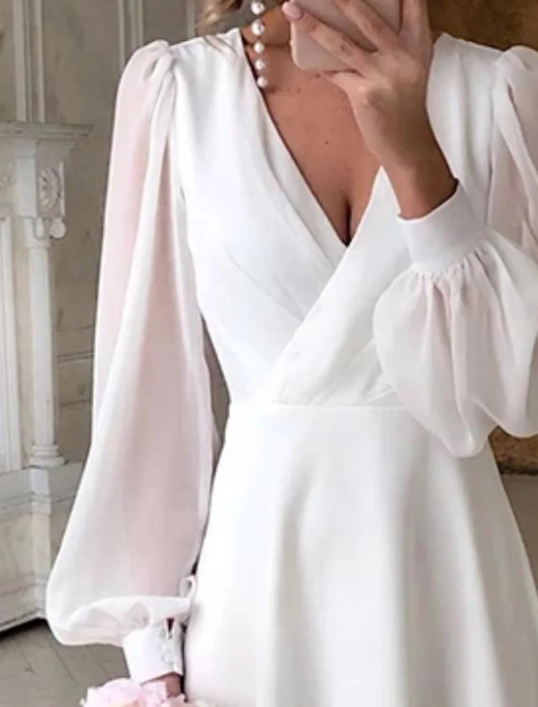 Cloe - Elegant Long Sleeve Flowing Wedding Dress