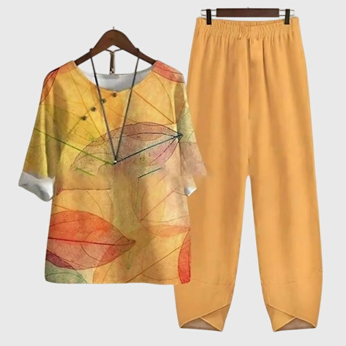 Alessia - Comfortable Two Piece Summer Set