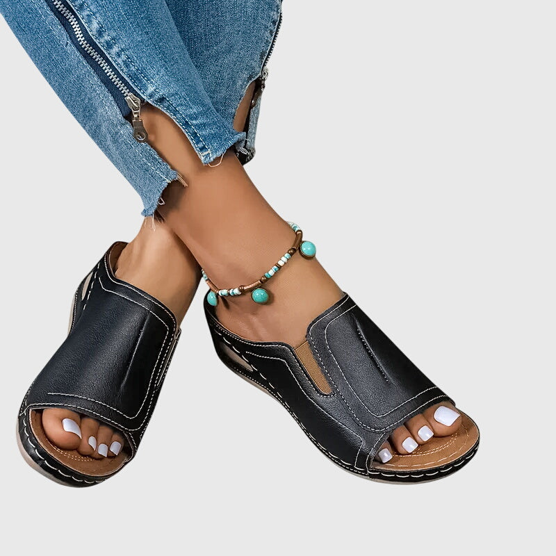 Aretha - Elegant Orthopedic Sandals