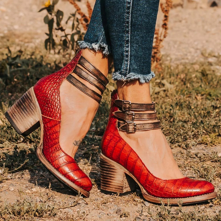 Eva - Elegant and Comfortable Wedge Sandals
