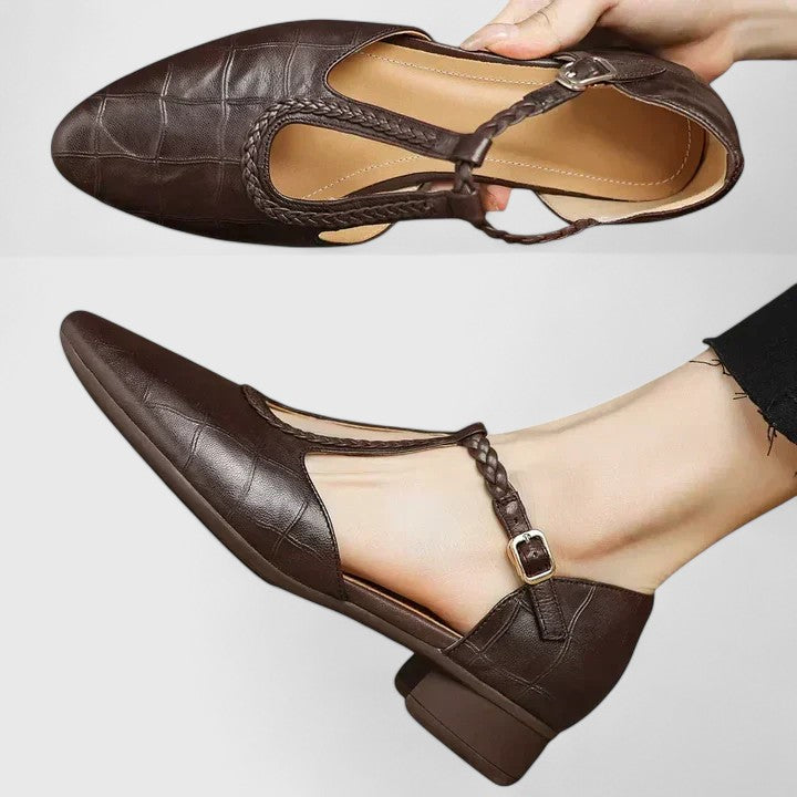 Lora - Elegant Women&