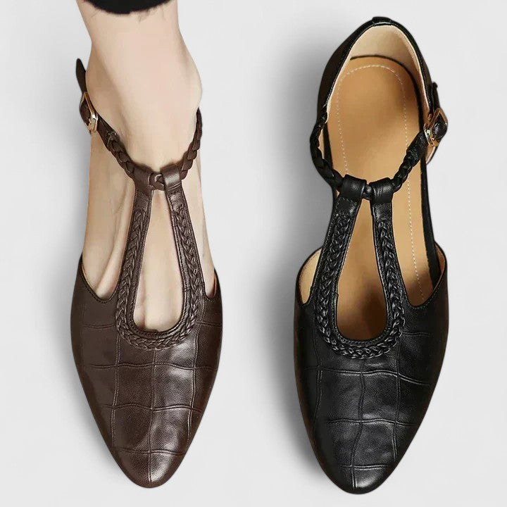 Lora - Elegant Women&